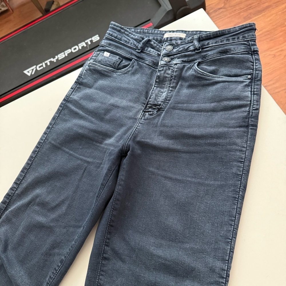 Imelda Jeans High-Waisted Straight Leg Denim Faded Dark Wash Moto Chic Grunge - Picture 4 of 7
